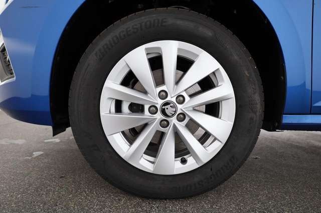 Skoda Kamiq 1.0 TSI DSG Selection, AHK, Matrix, Kamera, Ladebo