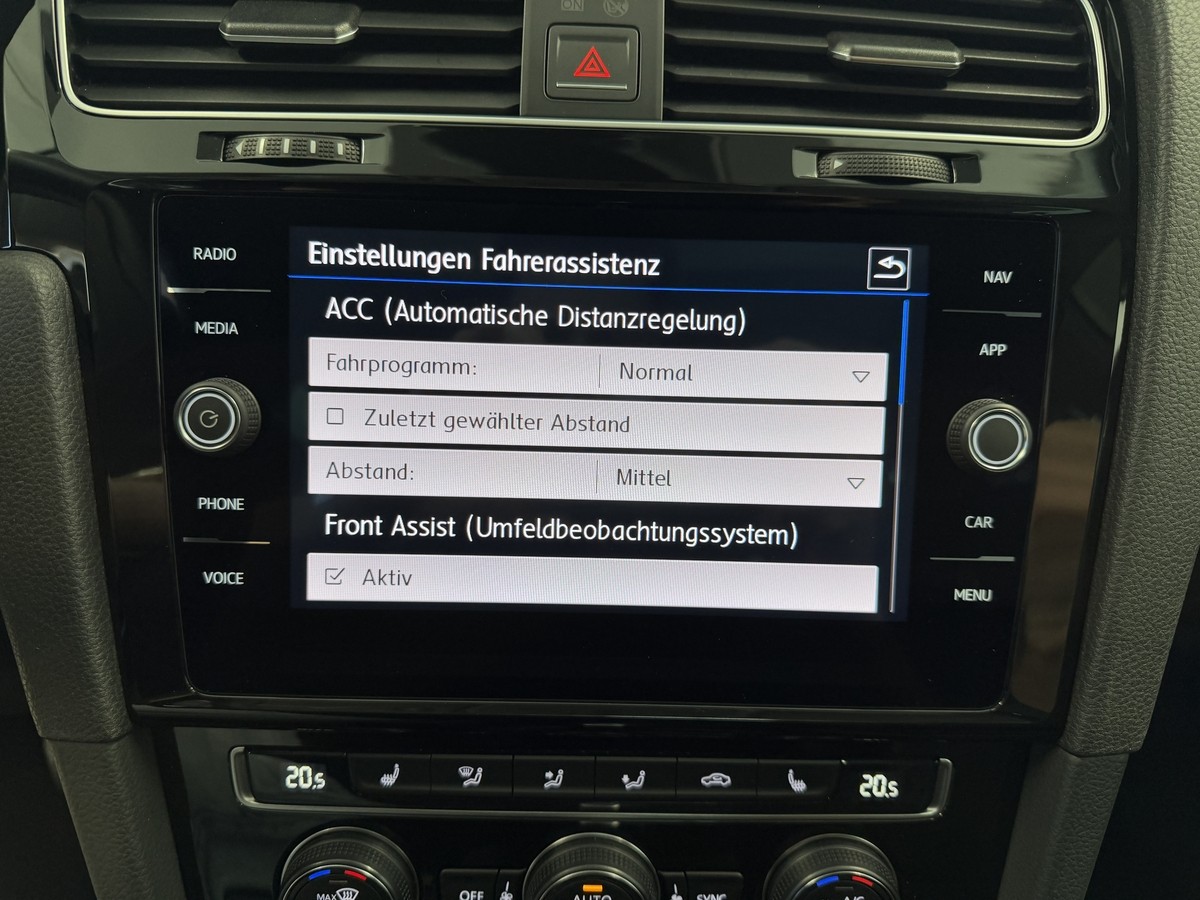 Volkswagen Golf VII 1.4 TSI*Allwetter*Scheckheft*