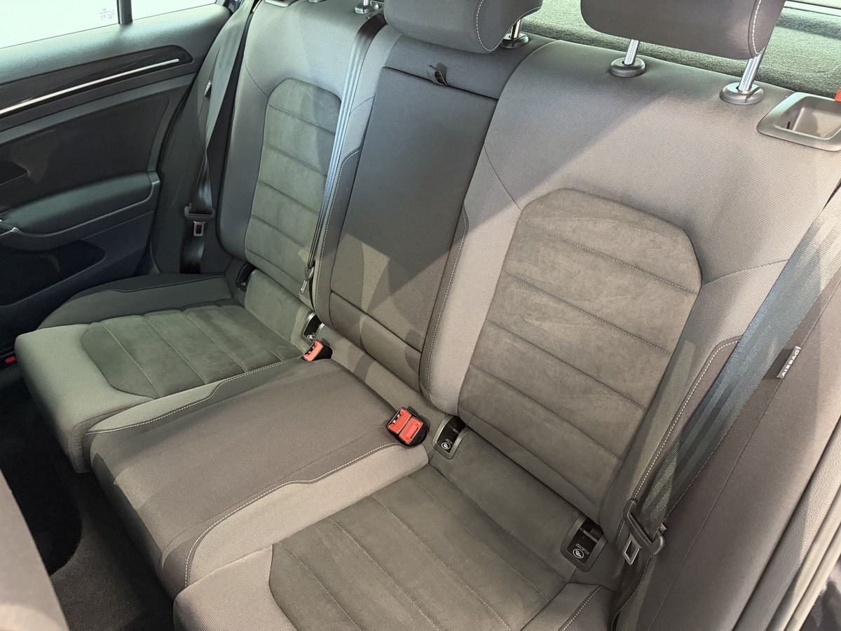 Volkswagen Golf VII 1.4 TSI*Allwetter*Scheckheft*