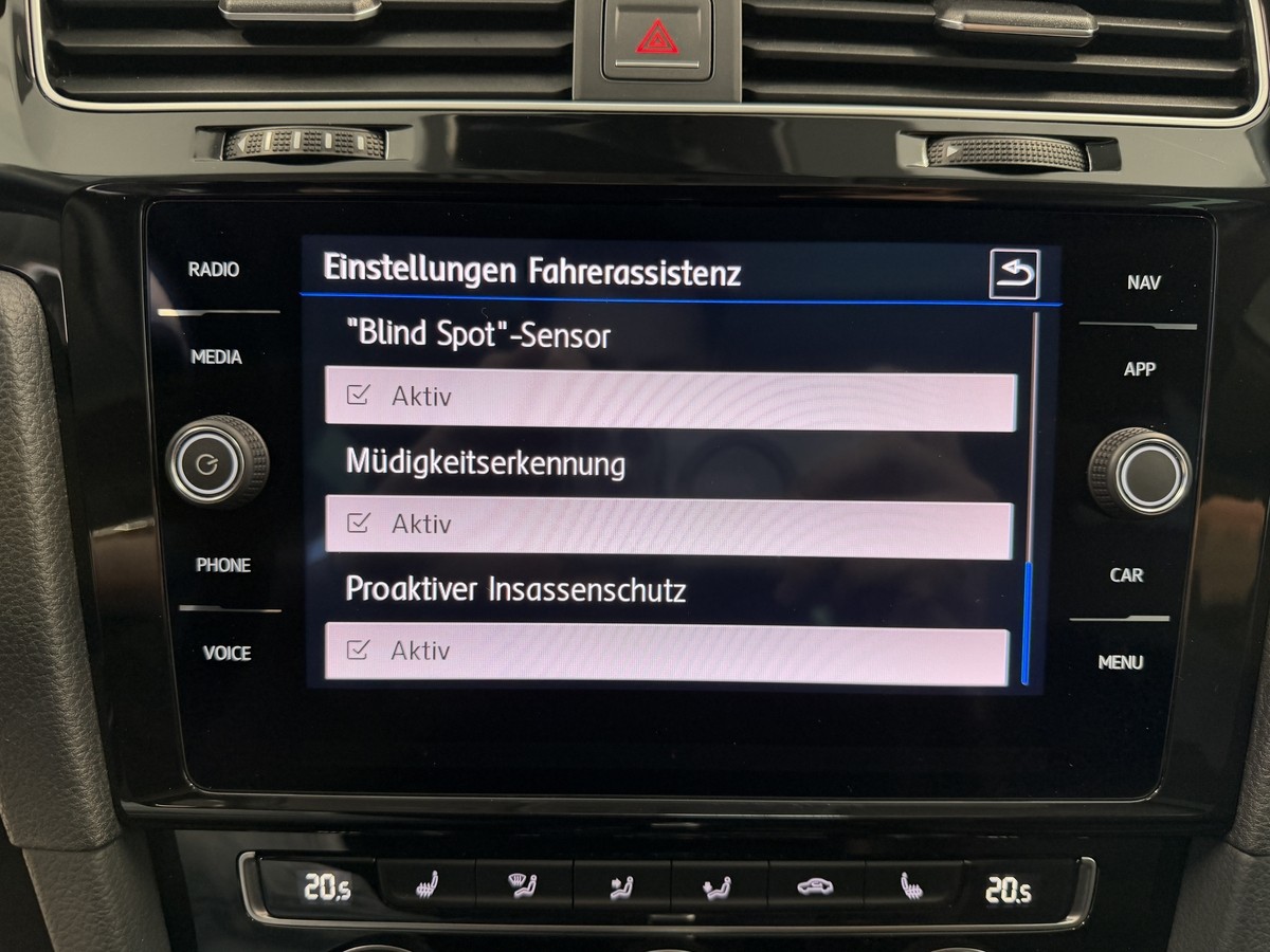 Volkswagen Golf VII 1.4 TSI*Allwetter*Scheckheft*