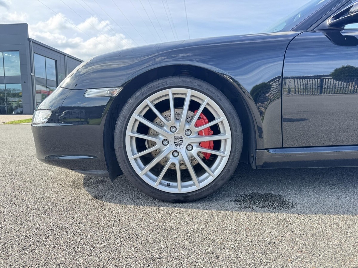 Porsche 997 Carrera S Cabrio+PDC+Leder+Xenon