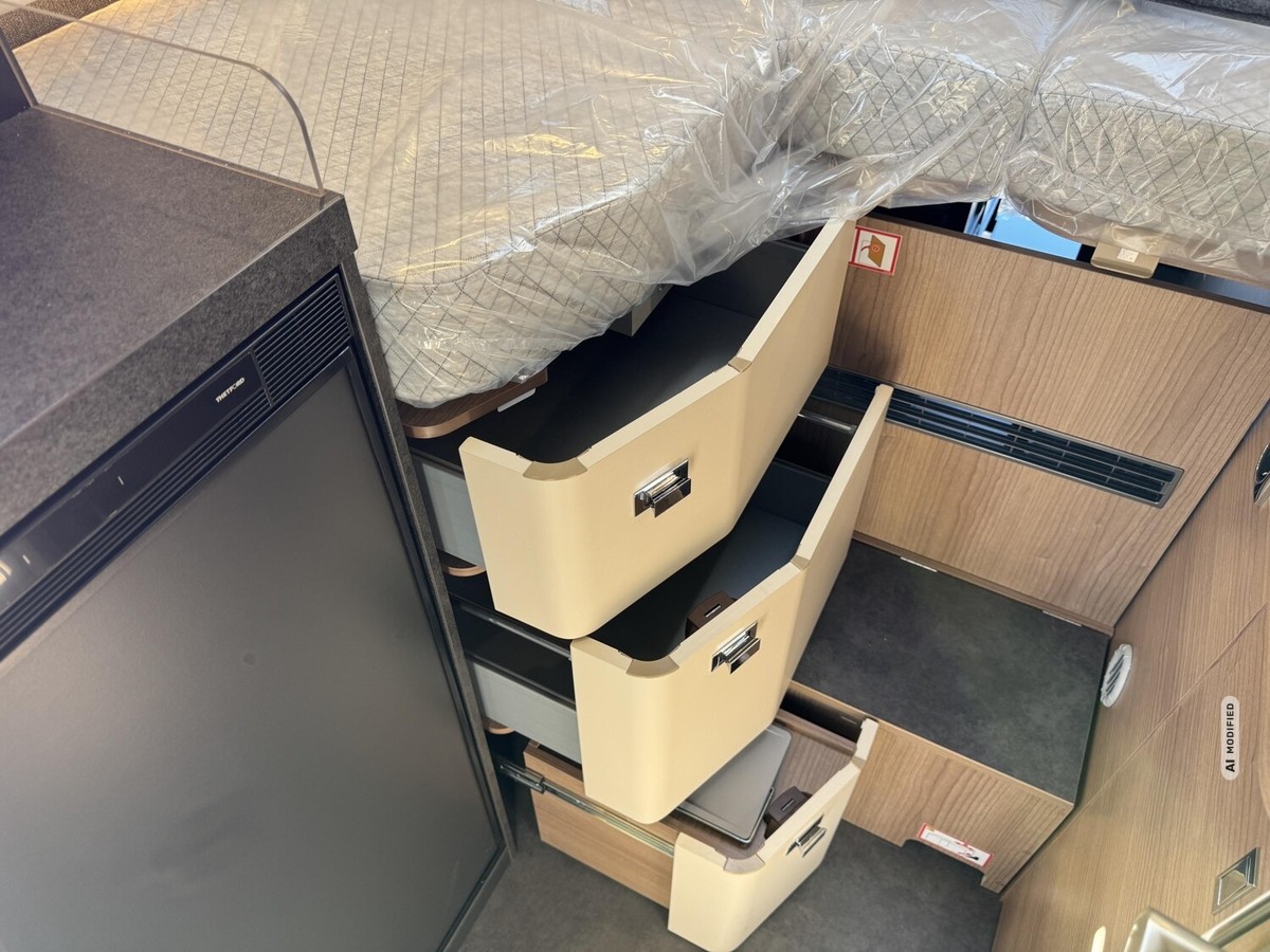 Malibu Genius 641 LE ACC+Dieselh+LED+Markise