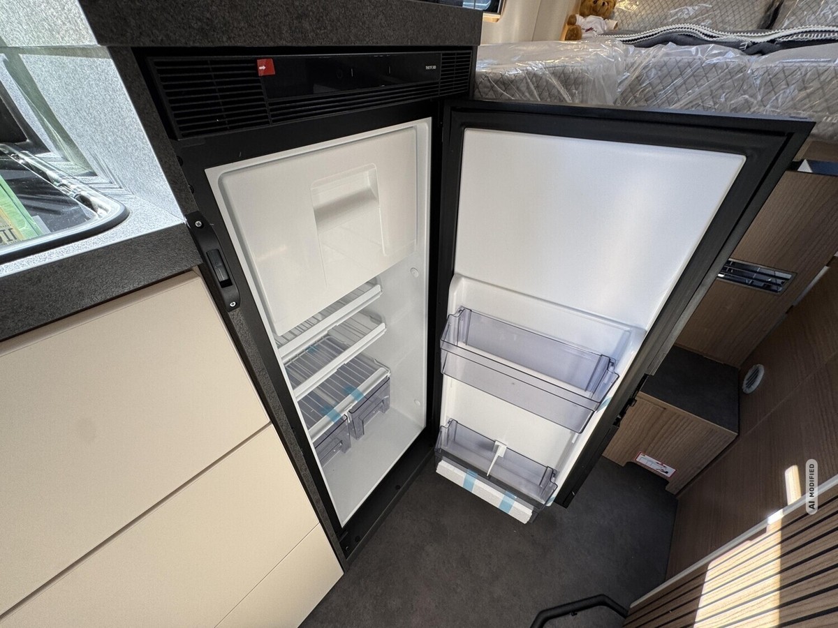 Malibu Genius 641 LE Dieselh+Markise+LED+ACC