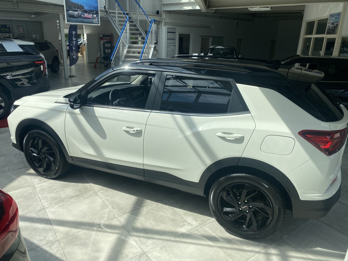 KGM Korando Nomad Plus 1.5 T-GDi A/T