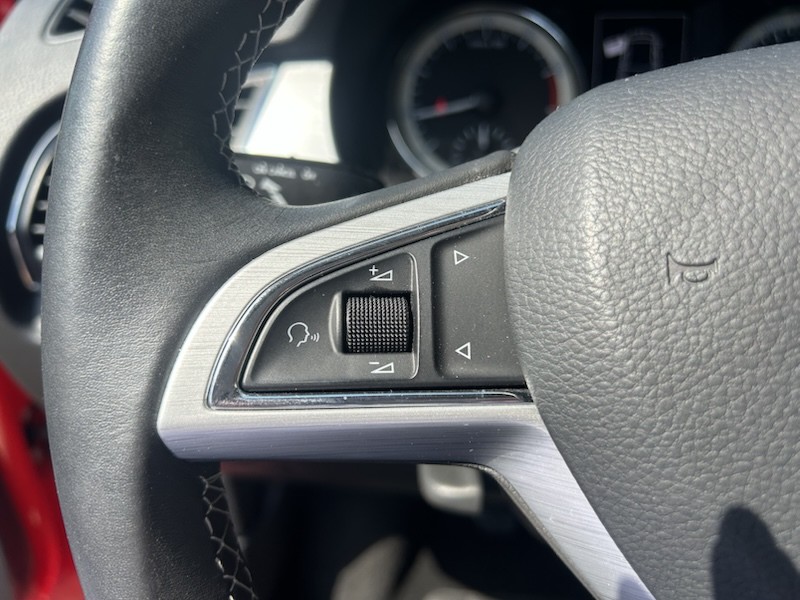 Skoda Fabia 1.0 MPI EDITION KLIMA*SHZG*NAVI*ALU*PDC* 1 HAND