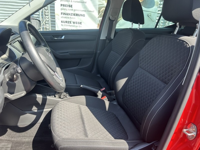 Skoda Fabia 1.0 MPI EDITION KLIMA*SHZG*NAVI*ALU*PDC* 1 HAND