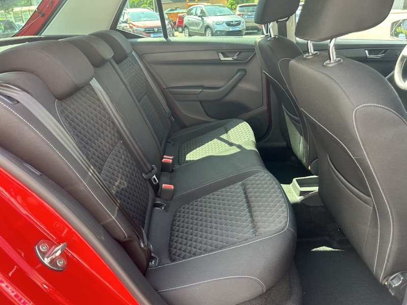 Skoda Fabia 1.0 MPI EDITION KLIMA*SHZG*NAVI*ALU*PDC* 1 HAND