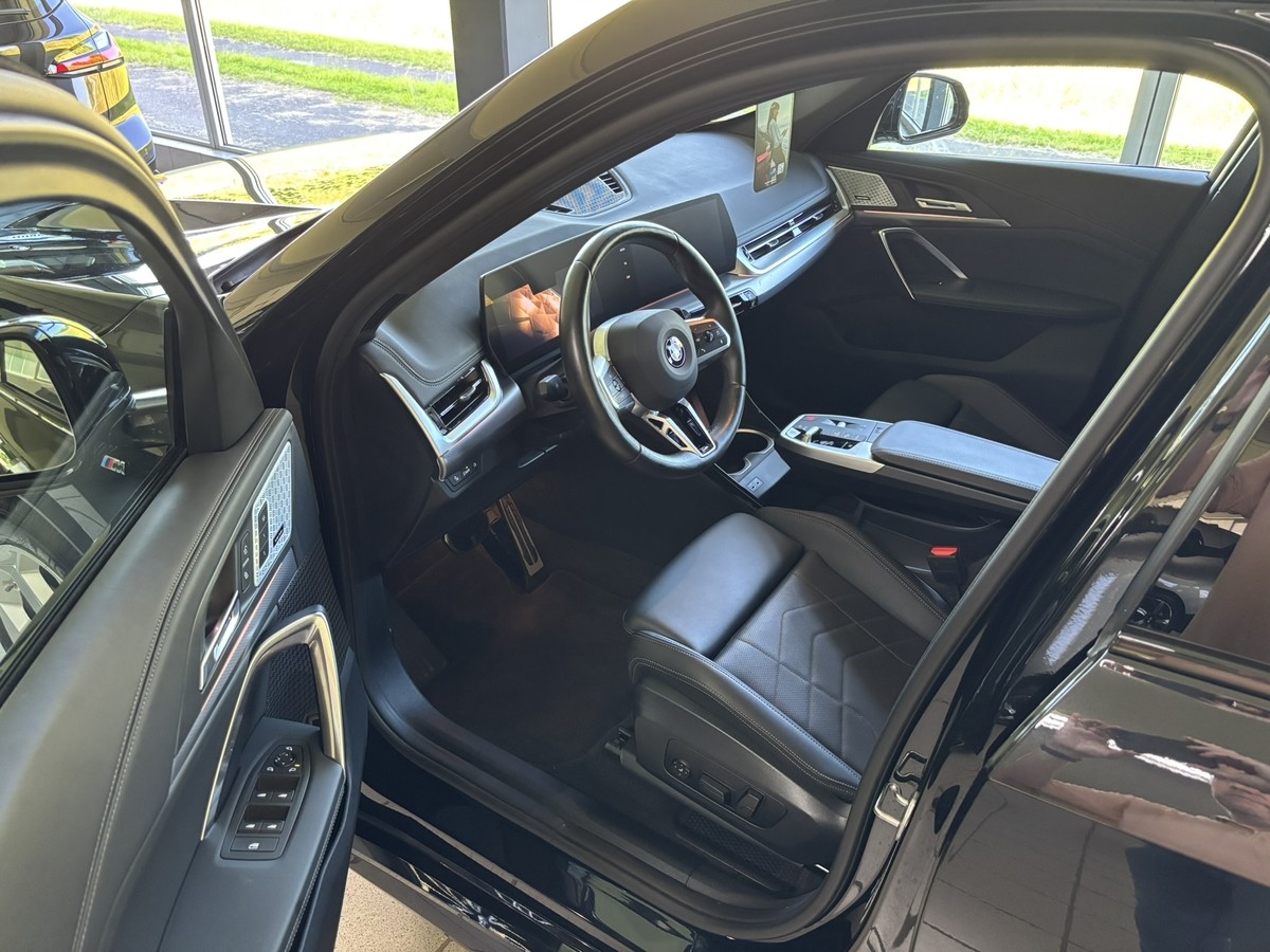 BMW X1sDrive 20i M Sport Allwetter el Sitze AHK H/K