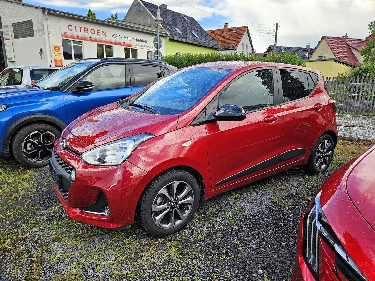 Hyundai i10 Passion+ 1.0 Automatik Klima LHZ SHZ Audio-Navi 