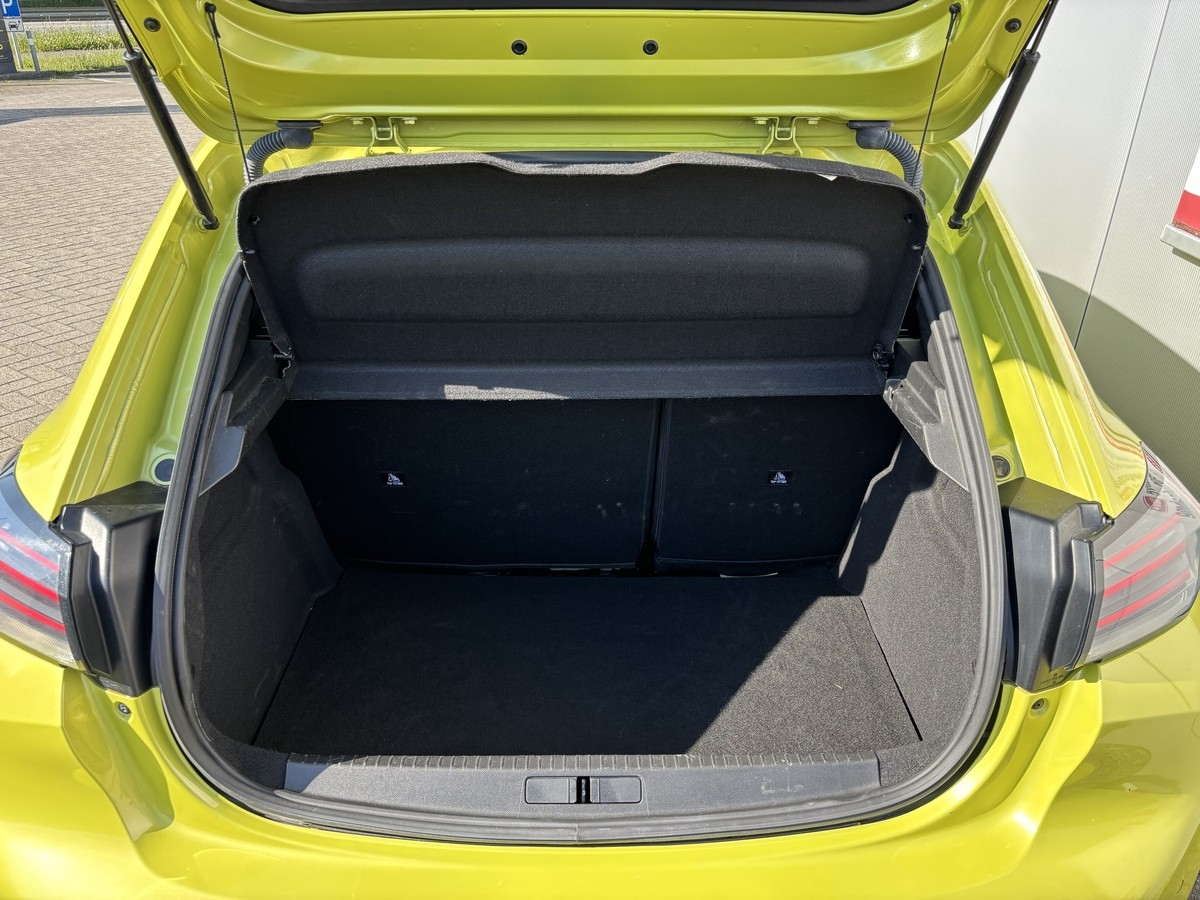 Peugeot 208 Klimaautomatik*CarPlay*Einparkhilfe 