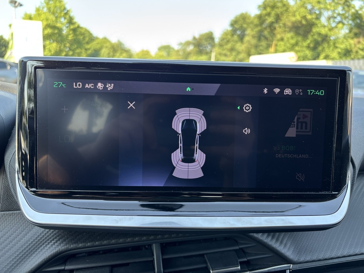 Peugeot 208 Klimaautomatik*CarPlay*Einparkhilfe 
