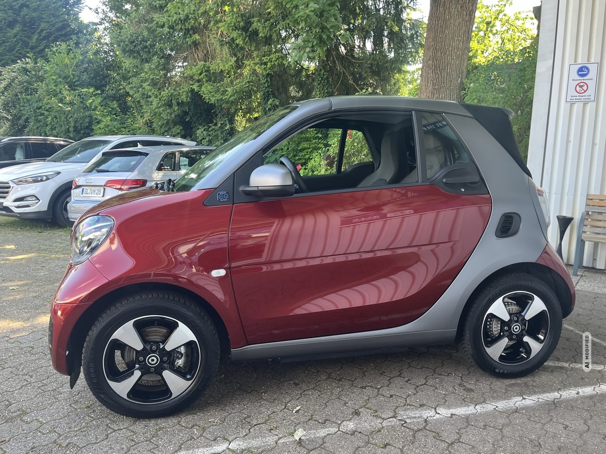 Smart ForTwo EQ cabrio*EXCLUSIVE*22kW*9TKM*CAM*MEDIA*ALLW*LED*SHZ*