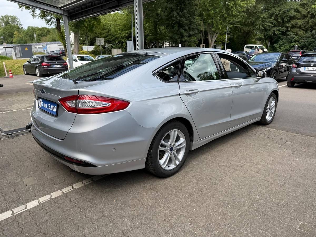 Ford Mondeo Titanium ohne Adblue- PDC,Xenon, Klima,SYNC, Allwette