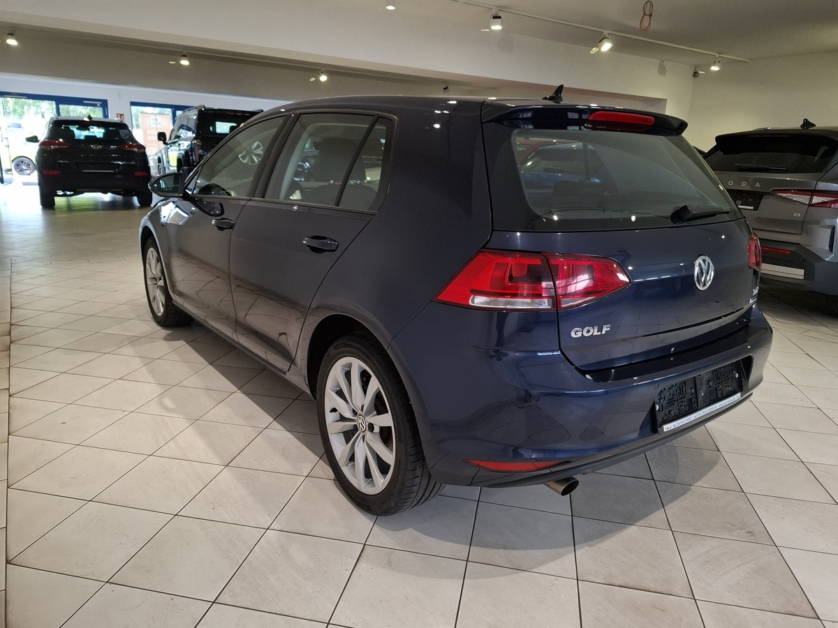 Volkswagen Golf 1.6 TDI DSG Highline Navi Xenon Kamera