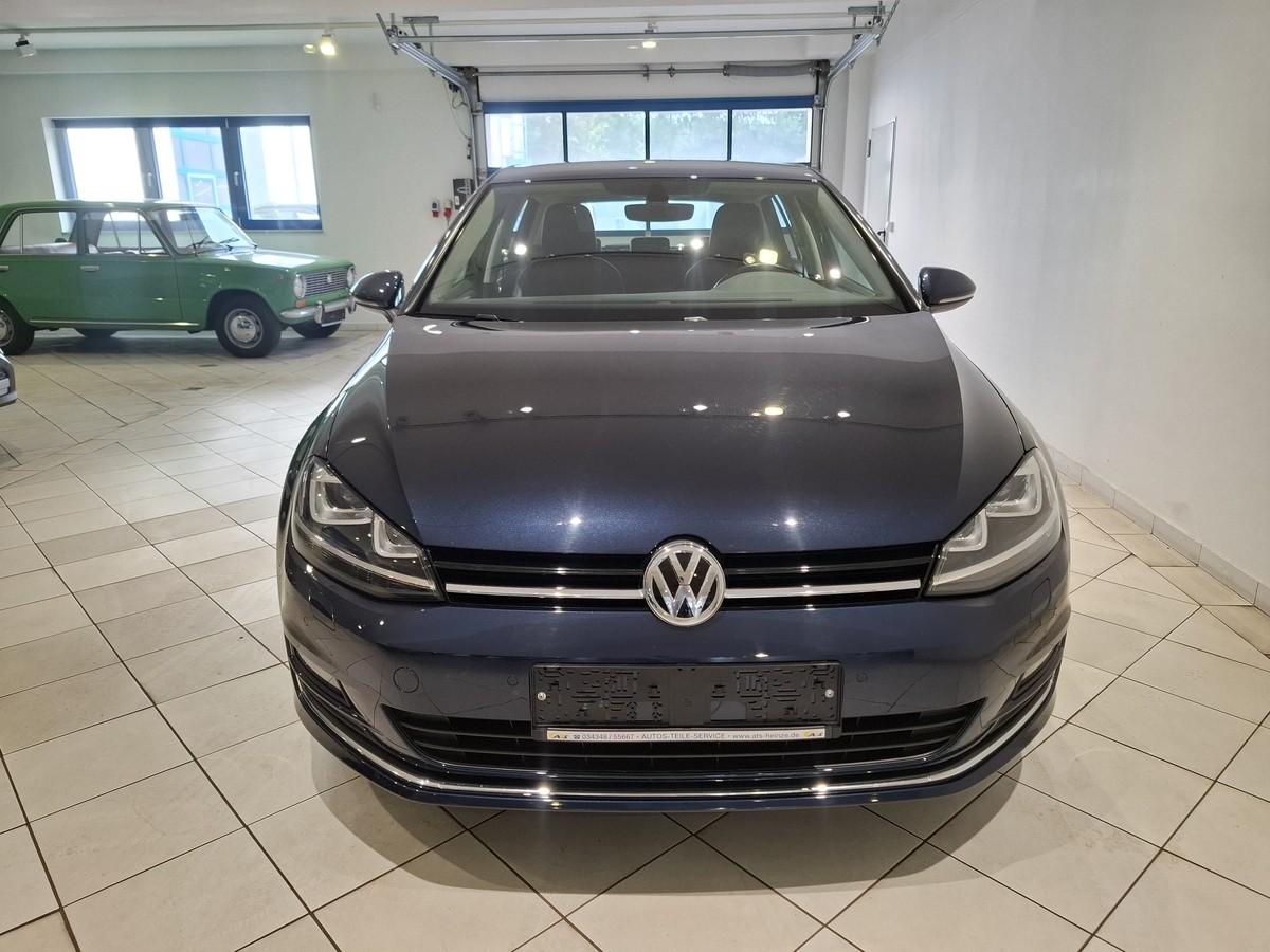 Volkswagen Golf 1.6 TDI DSG Highline Navi Xenon Kamera