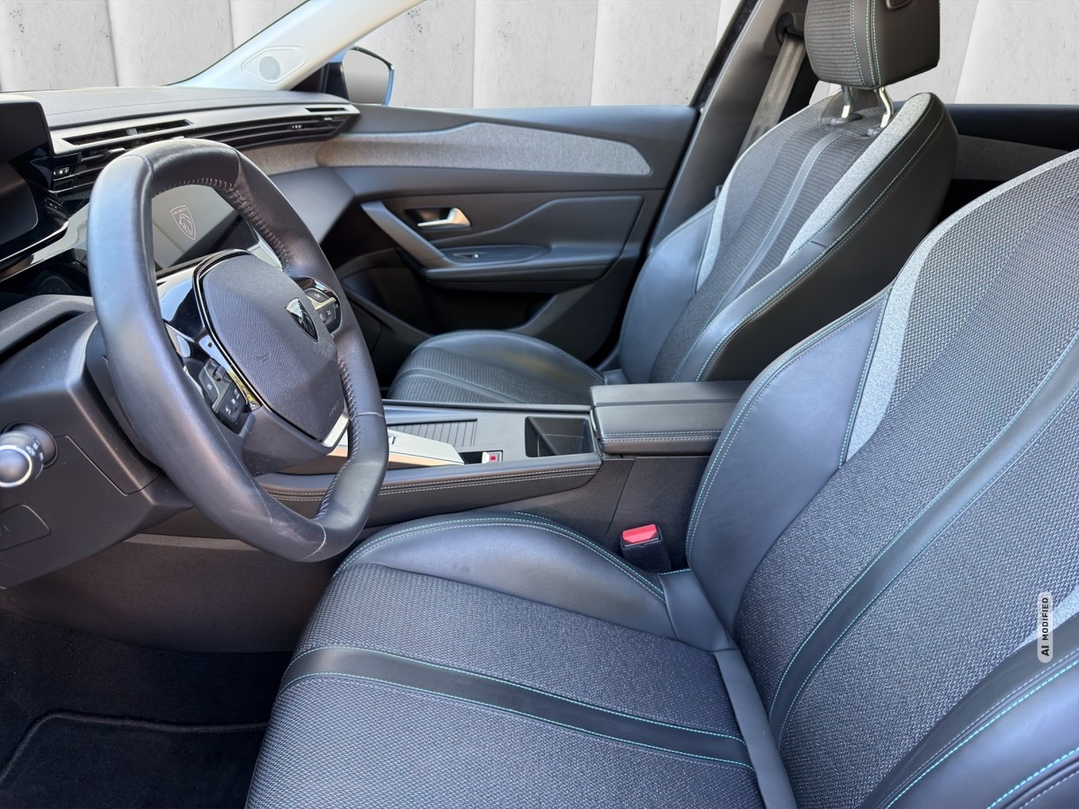 Peugeot 308 SW Allure PureTech 130  Automatik Navi*LED*360° 