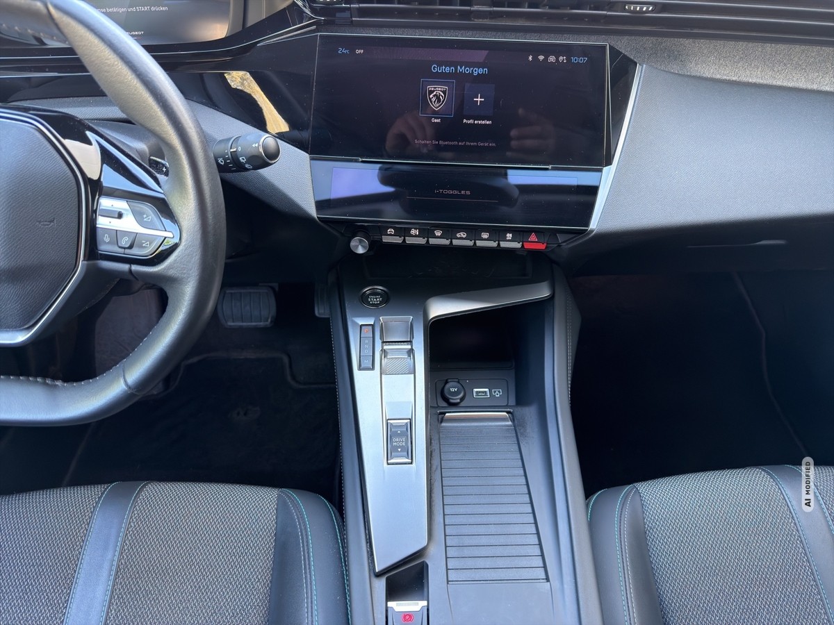 Peugeot 308 SW Allure PureTech 130  Automatik Navi*LED*360° 