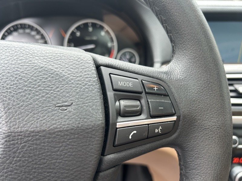 BMW 730D AUTOMATIK INNOVATIONSPAKET*SSD*HEAD-UP*R-CAM     