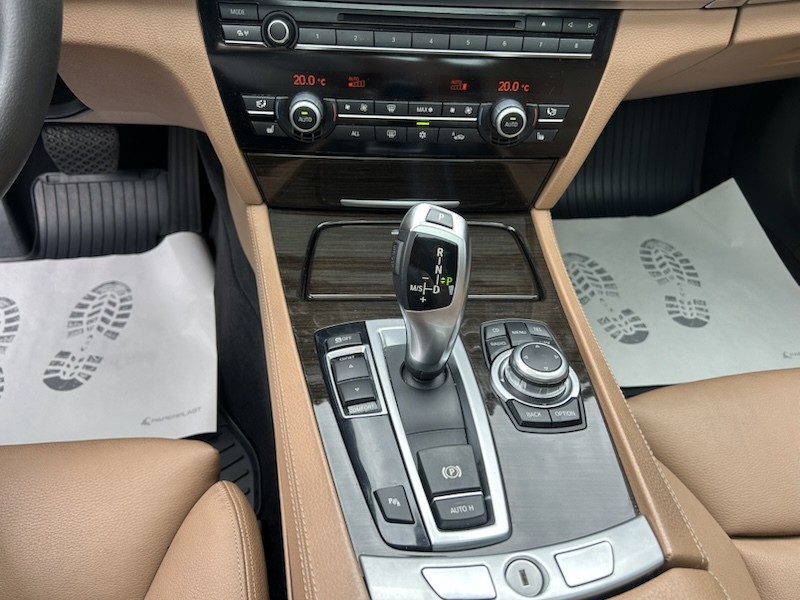 BMW 730D AUTOMATIK INNOVATIONSPAKET*SSD*HEAD-UP*R-CAM     