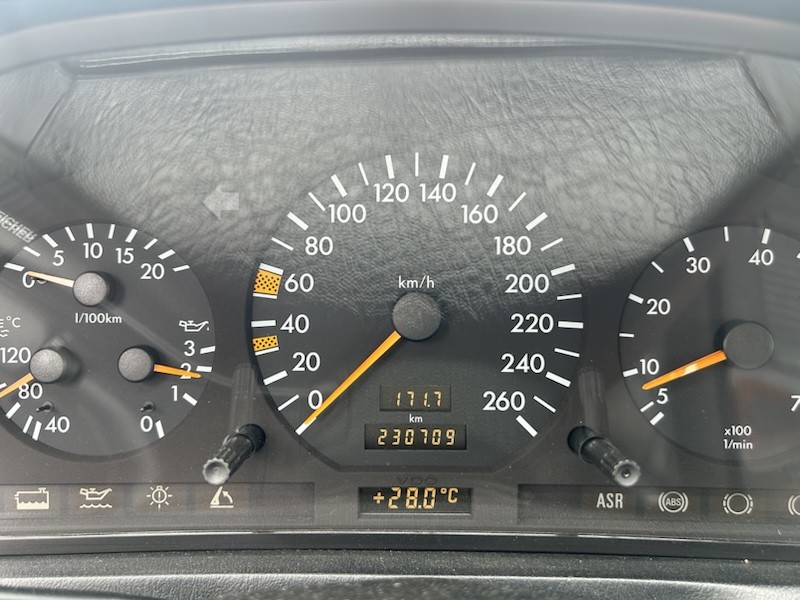 Mercedes-Benz SL 500 LEDER*KLIMA*SHZG*ALU* HARDTOP
