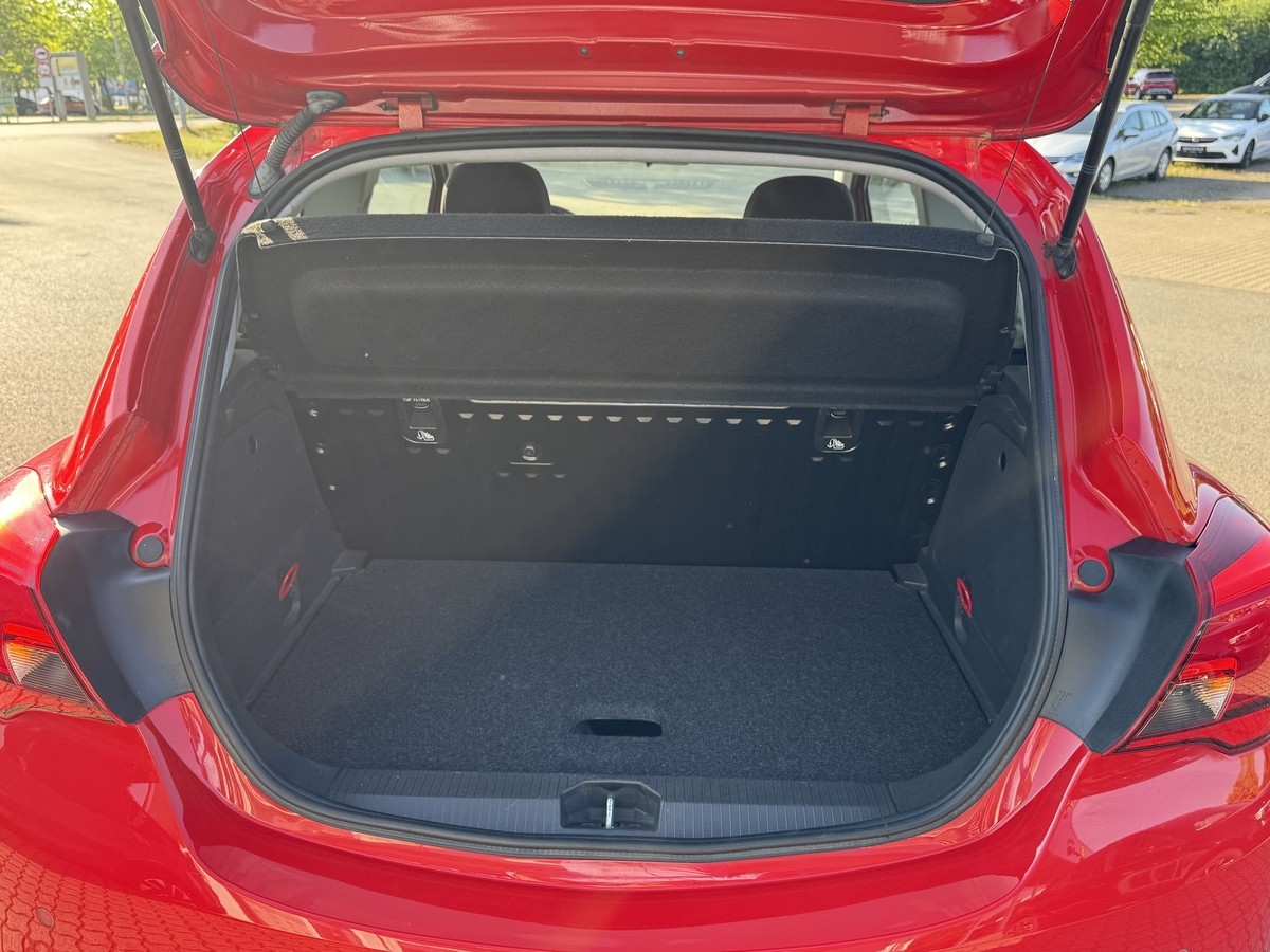 Opel Corsa E 1.4 Turbo OPC-Line + Allwetterreifen
