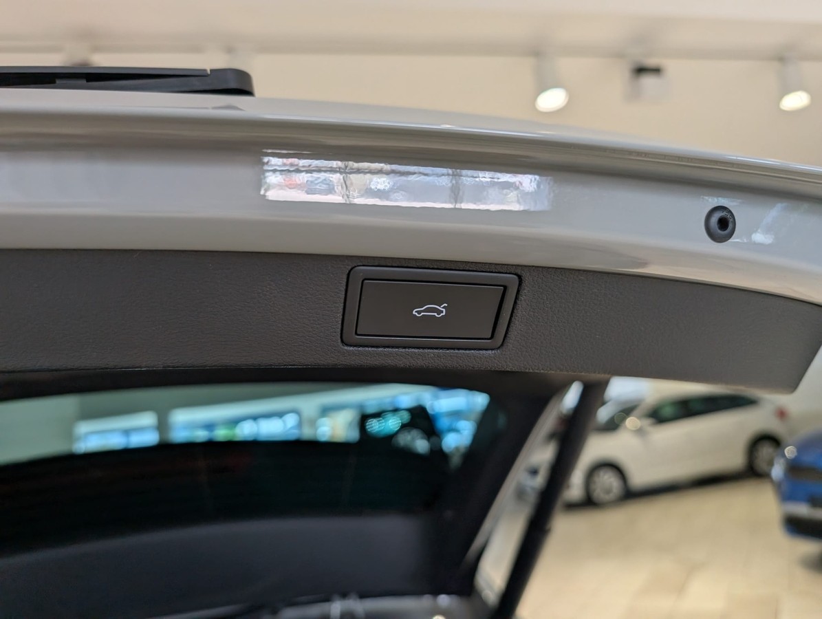 Skoda Scala 1.5TSI DSG Monte Carlo PANO AHK ACC