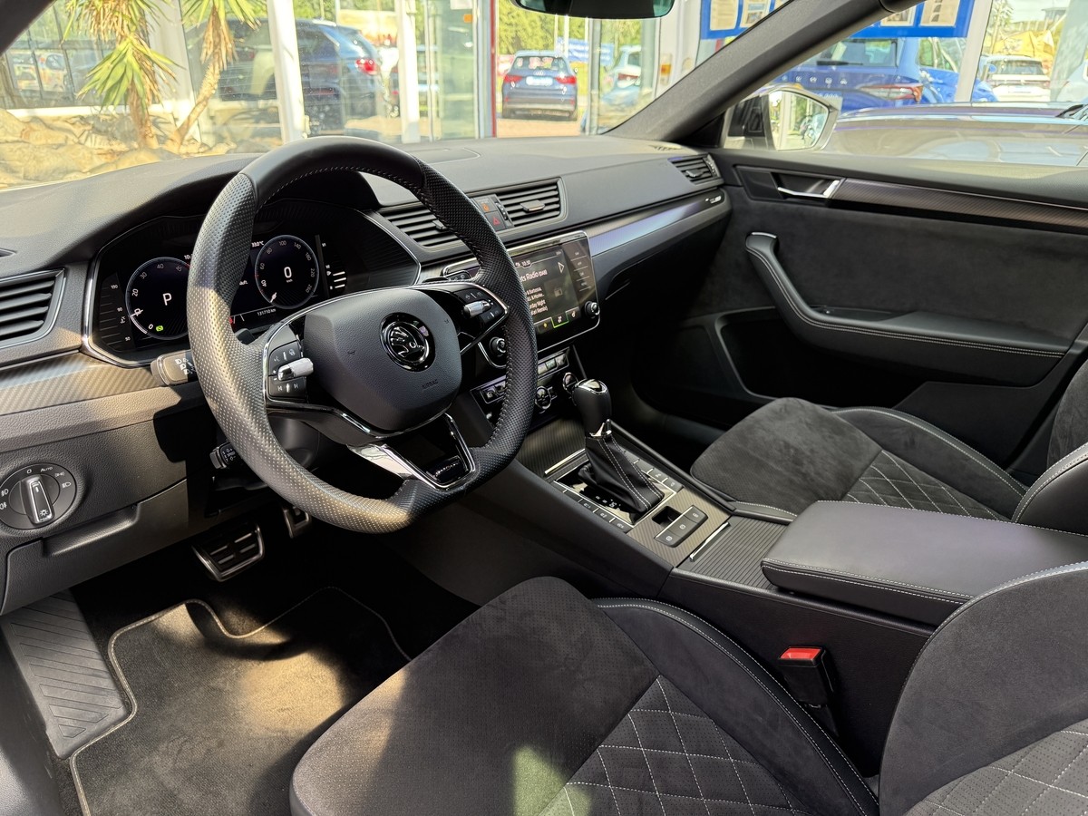 Skoda Superb Combi 2.0 TDI Sportline (EURO 6d) 