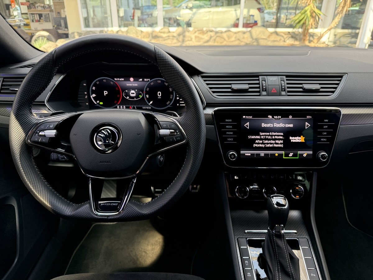 Skoda Superb Combi 2.0 TDI Sportline (EURO 6d) 