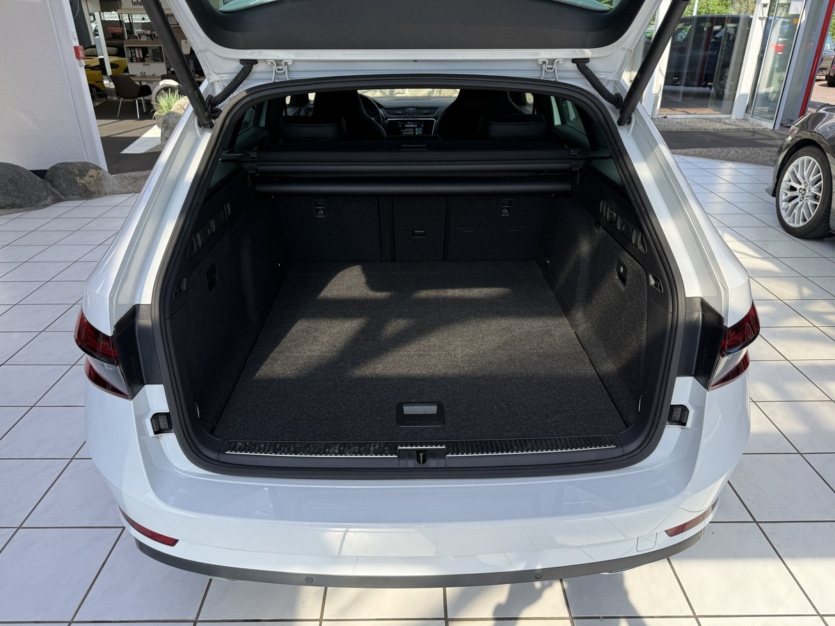 Skoda Superb Combi 2.0 TDI Sportline (EURO 6d) 