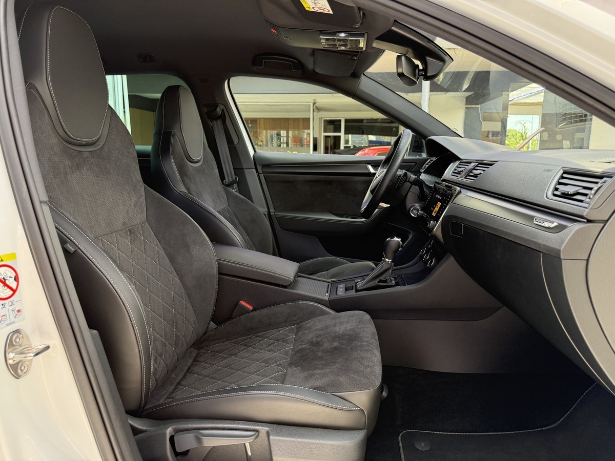 Skoda Superb Combi 2.0 TDI Sportline (EURO 6d) 
