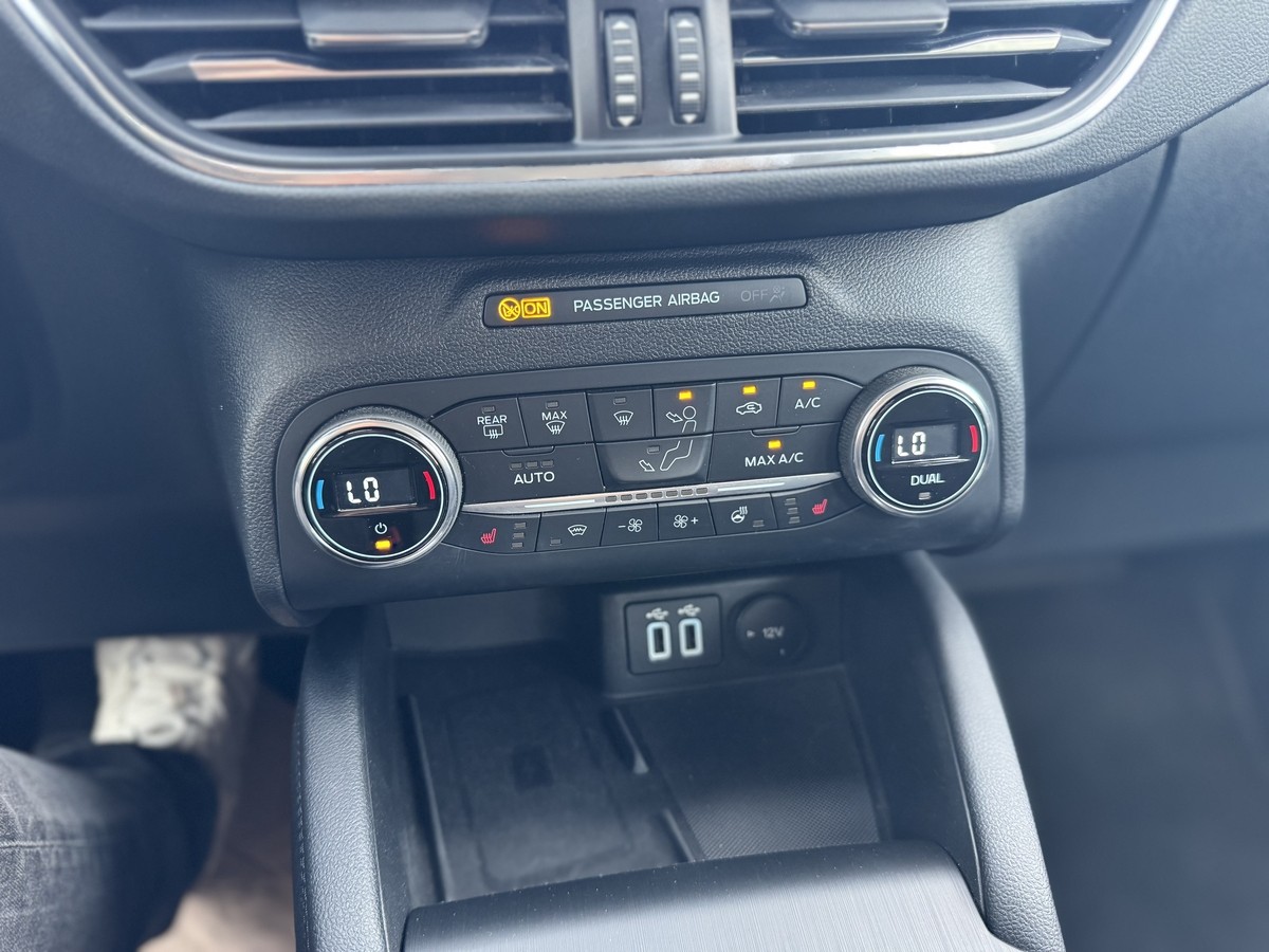 Ford Kuga Plug-in-Hybrid,Titanium, PDC Kamera, Navi, Keyless Go