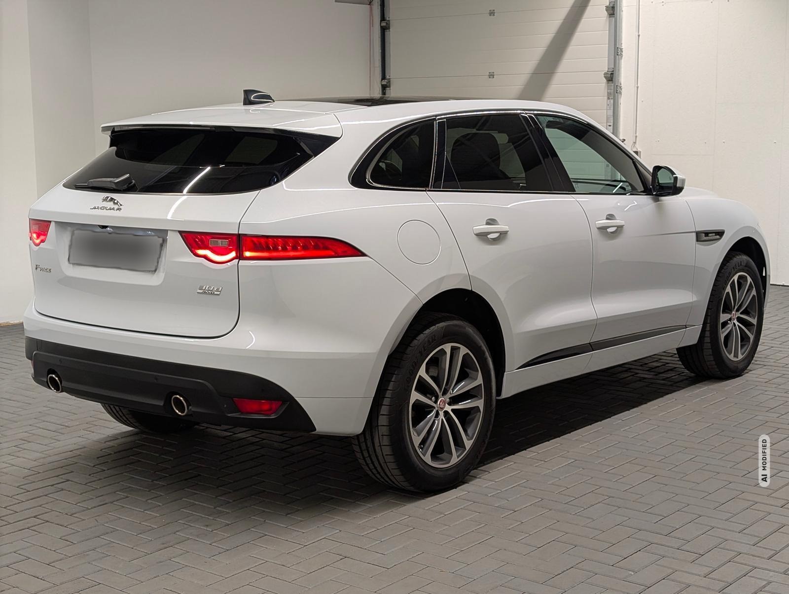 Jaguar F-Pace 