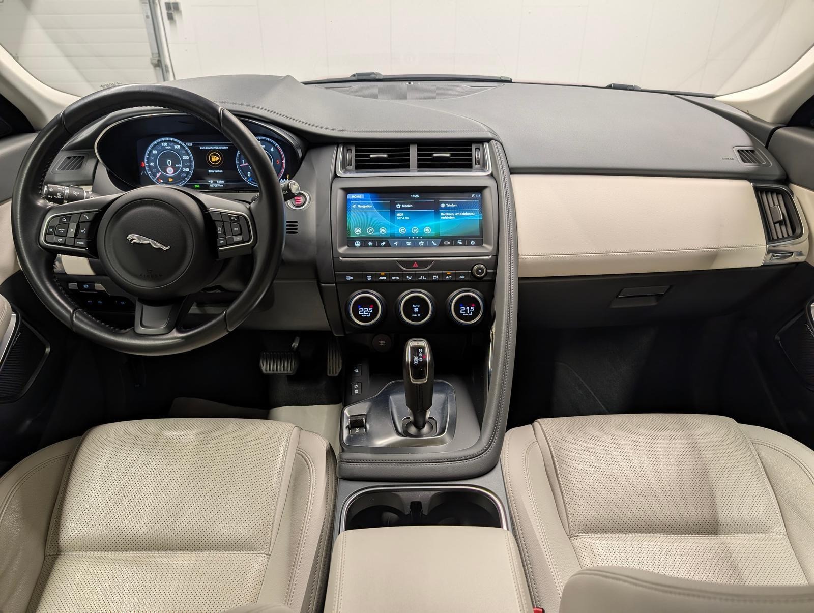 Jaguar E-Pace 