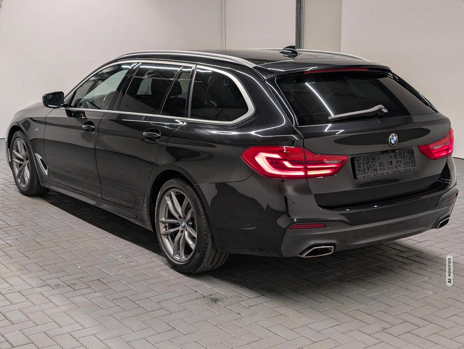BMW 530 d Touring M-Sport LED/AHK/Leder/360°Kam/HUD