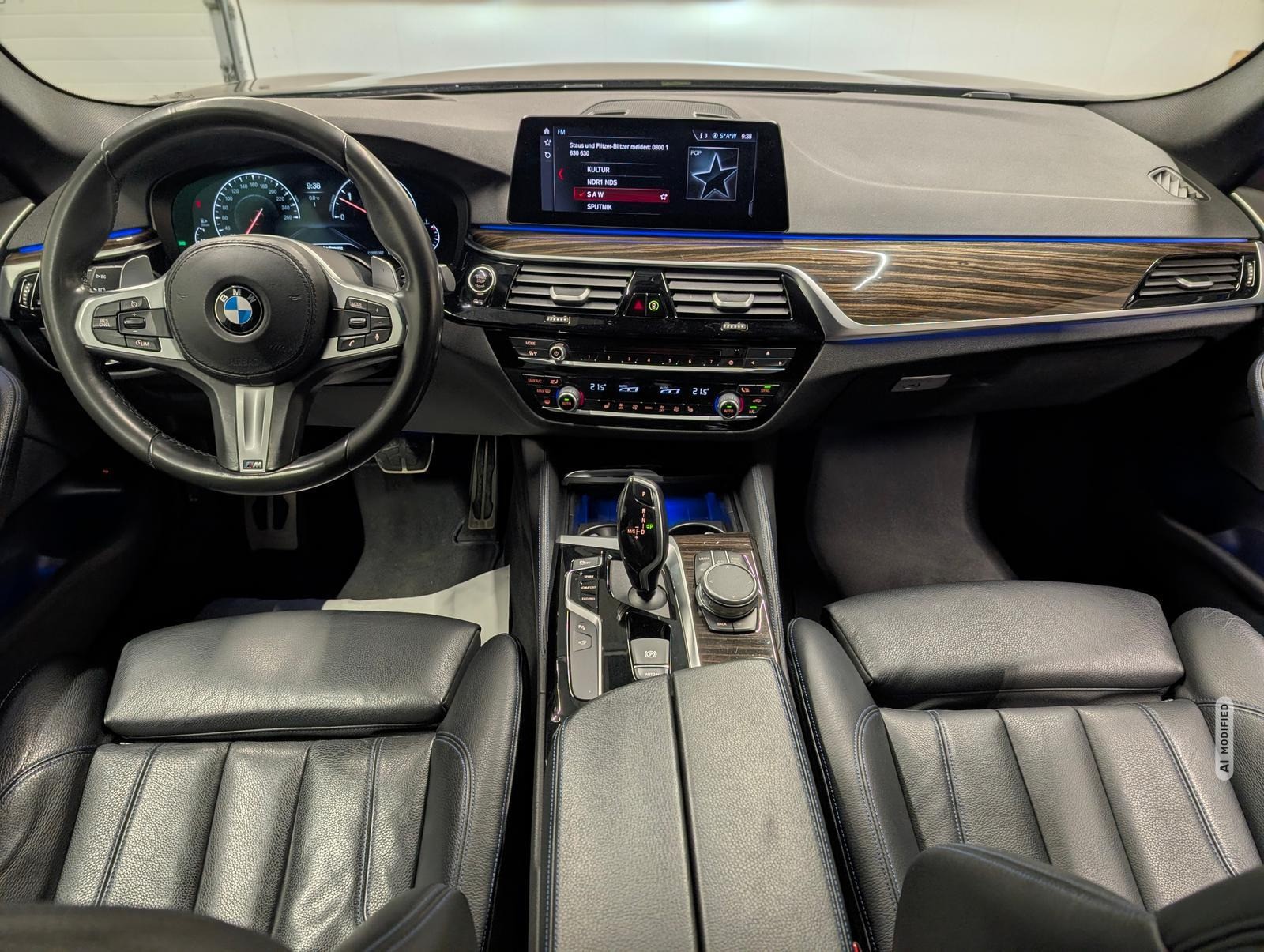 BMW 530 d Touring M-Sport LED/AHK/Leder/360°Kam/HUD