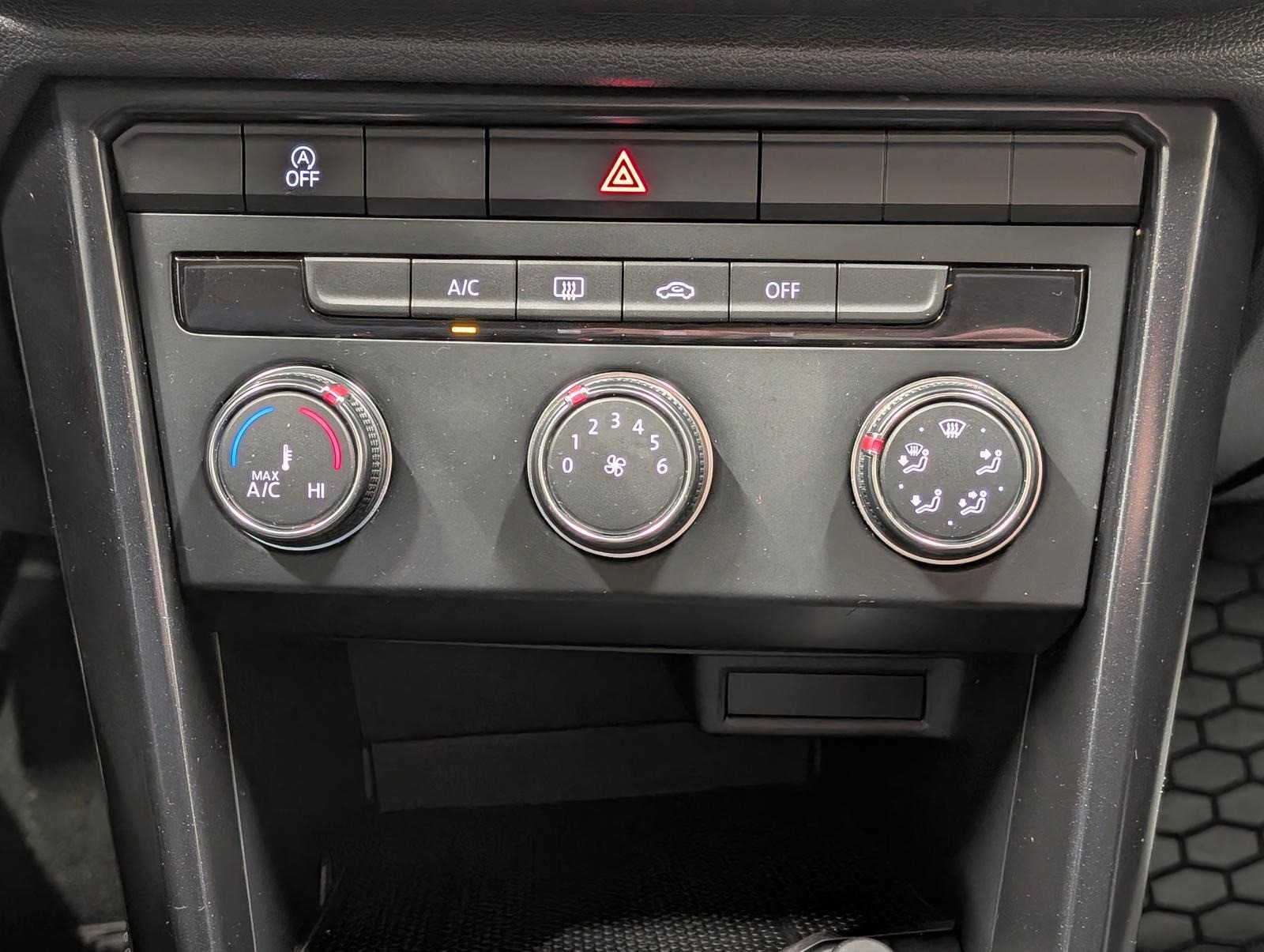 Volkswagen T-Roc AHK/Lane-Assist/Klima/Start-/Stop