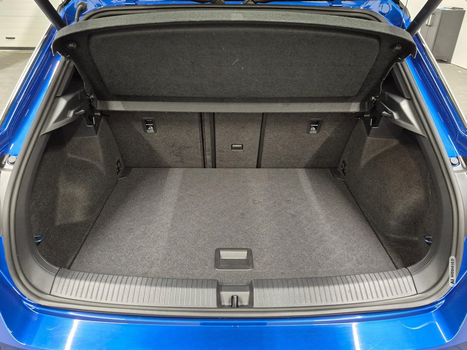 Volkswagen T-Roc 4Motion Sport LED/ACC/el.Heck/PDC/18-LM