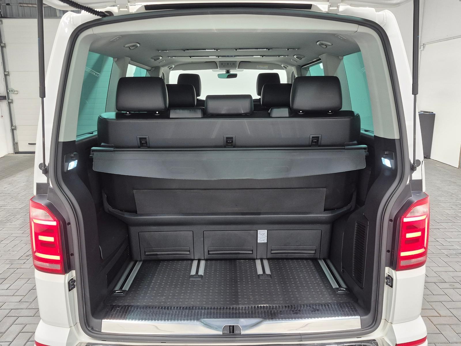 Volkswagen T6 Multivan Gen6 LED/Navi/Standhzg/AHK/PDC/18-LM