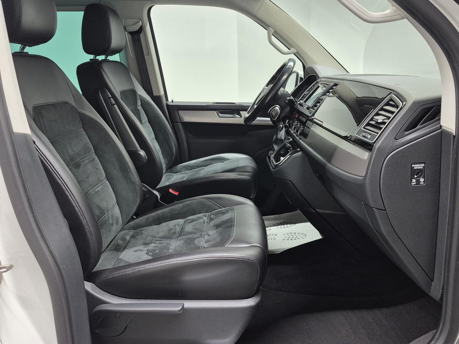 Volkswagen T6 Multivan Gen6 LED/Navi/Standhzg/AHK/PDC/18-LM