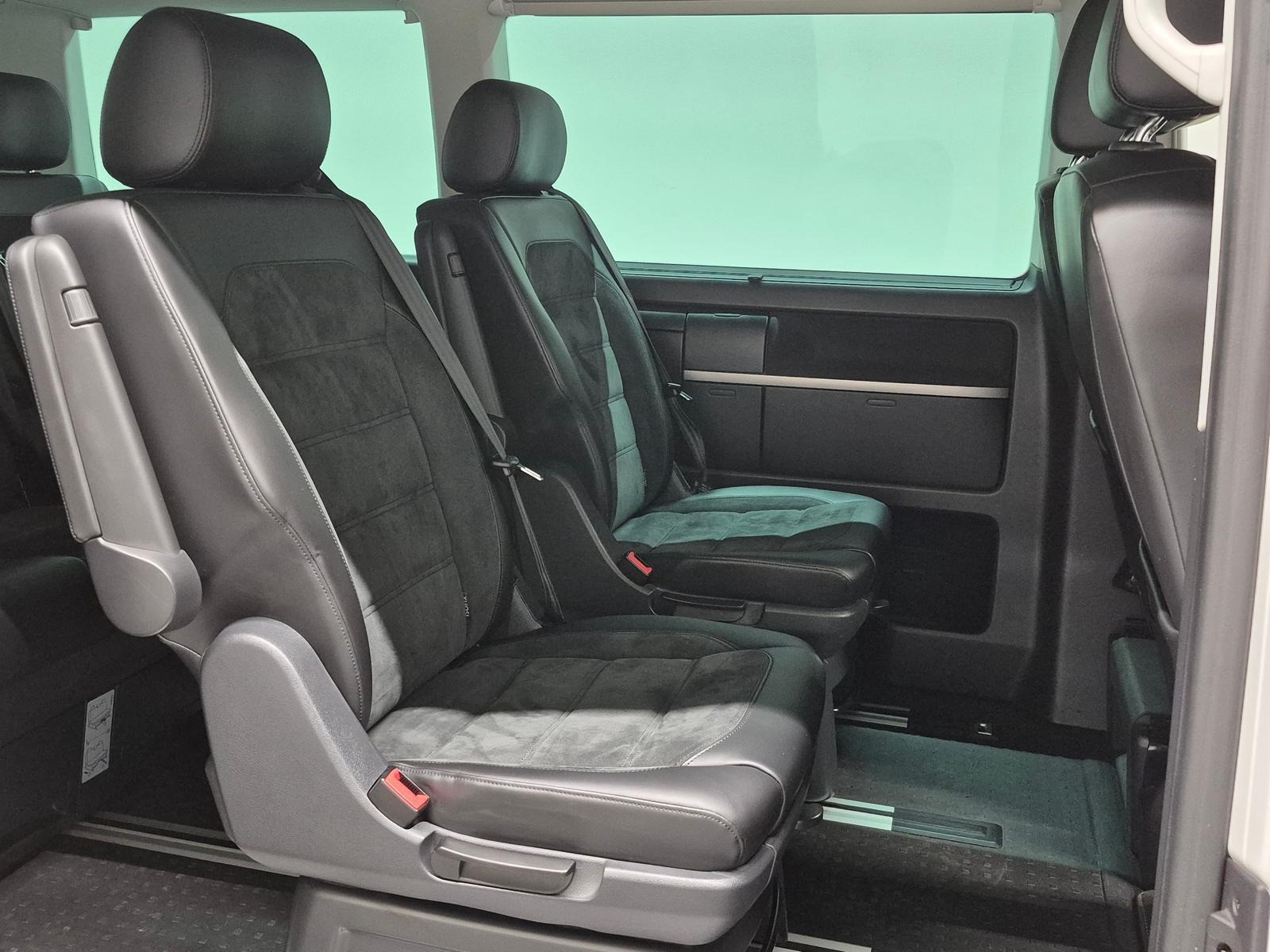 Volkswagen T6 Multivan Gen6 LED/Navi/Standhzg/AHK/PDC/18-LM