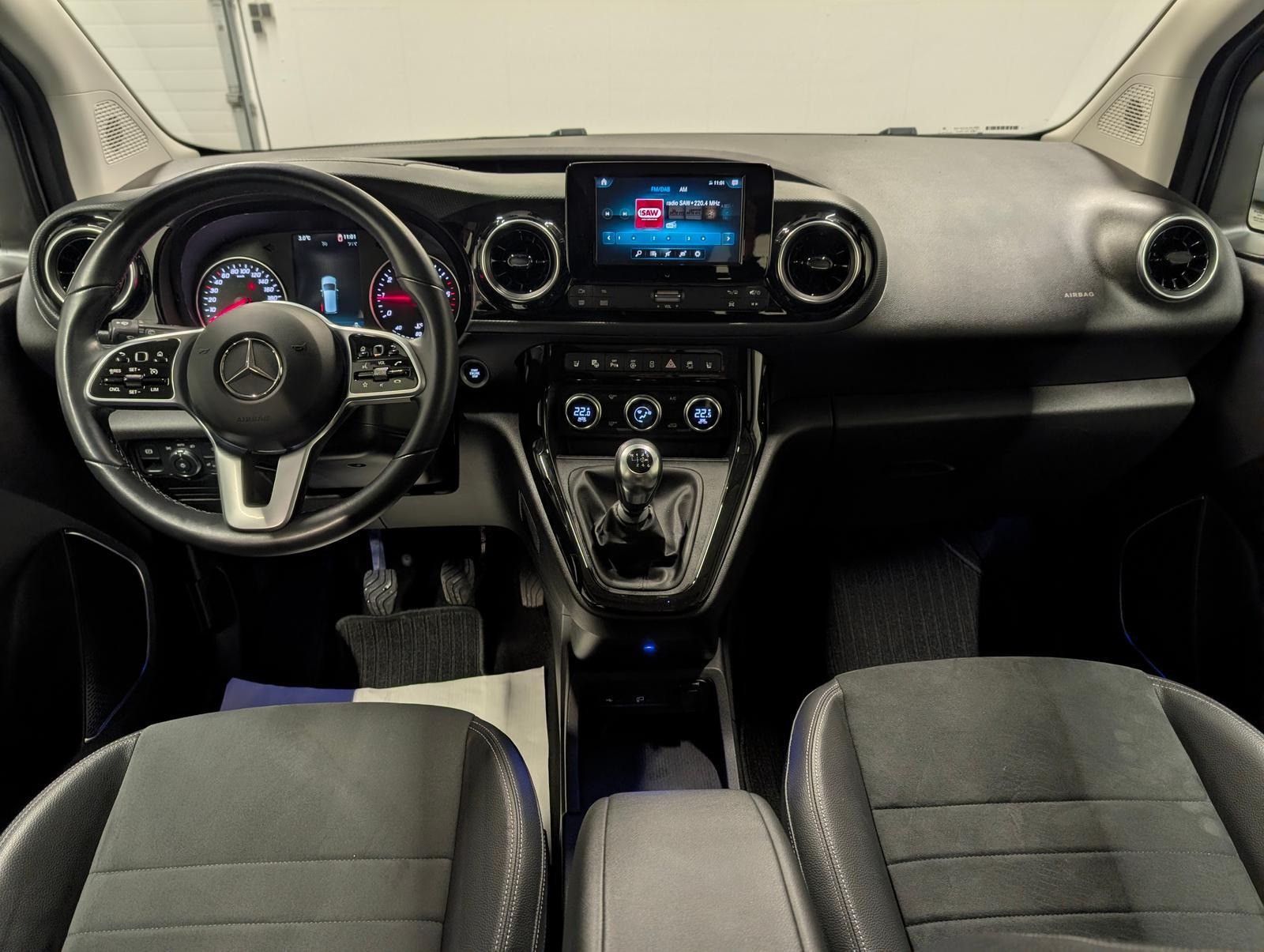 Mercedes-Benz T-Klasse Style Navi/Kam/SHZ/Tempomat/PDC