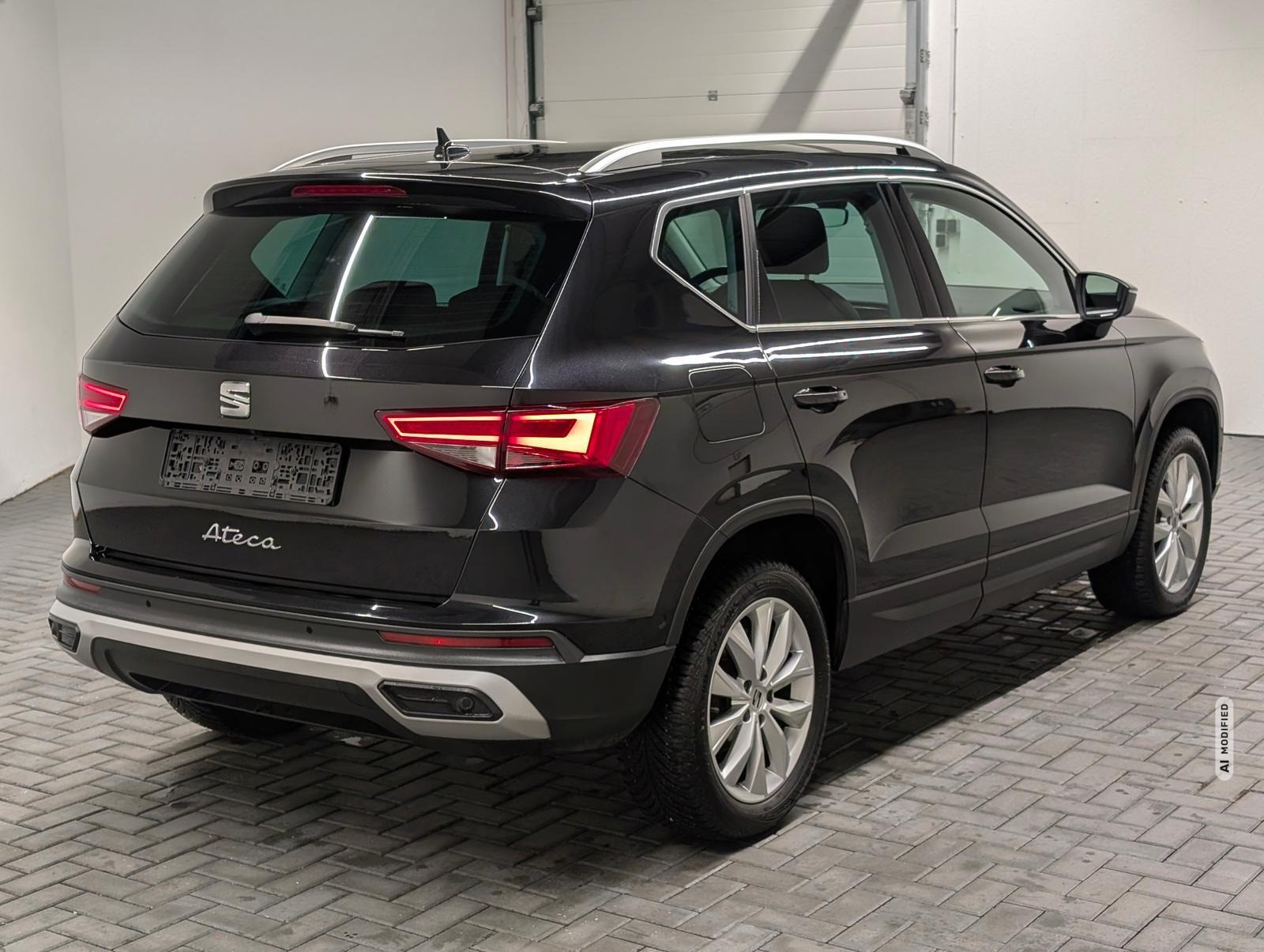 Seat Ateca LED/Navi/ACC/Beats/AHK/360°/SHZ/LHZ/17-LM
