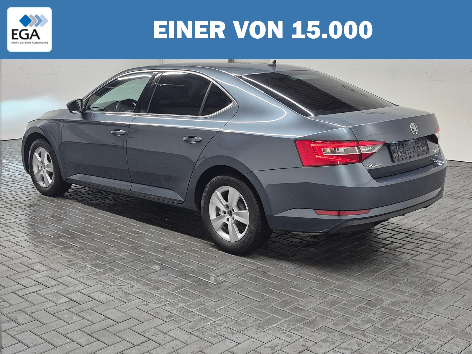 Skoda Superb DAB/SHZ/PDC/AHK/Tempom./16-LM