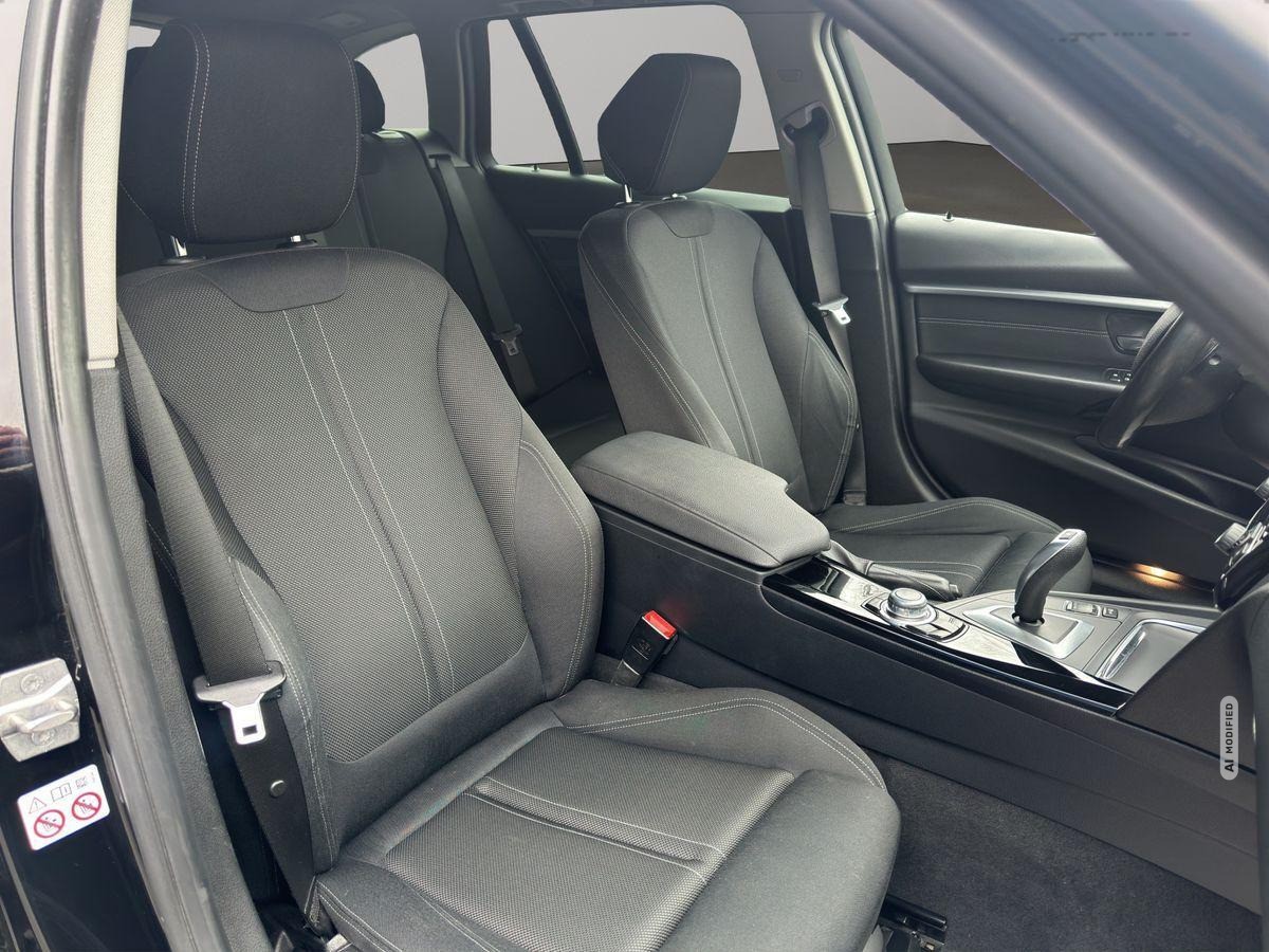 BMW 330 i Touring Sport-Line LED/Navi/HUD/SHZ/AHK/elH