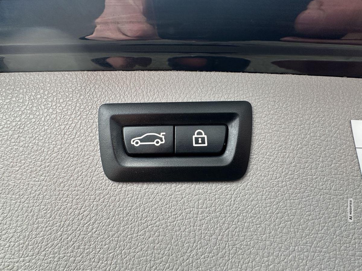 BMW 330 i Touring Sport-Line LED/Navi/HUD/SHZ/AHK/elH