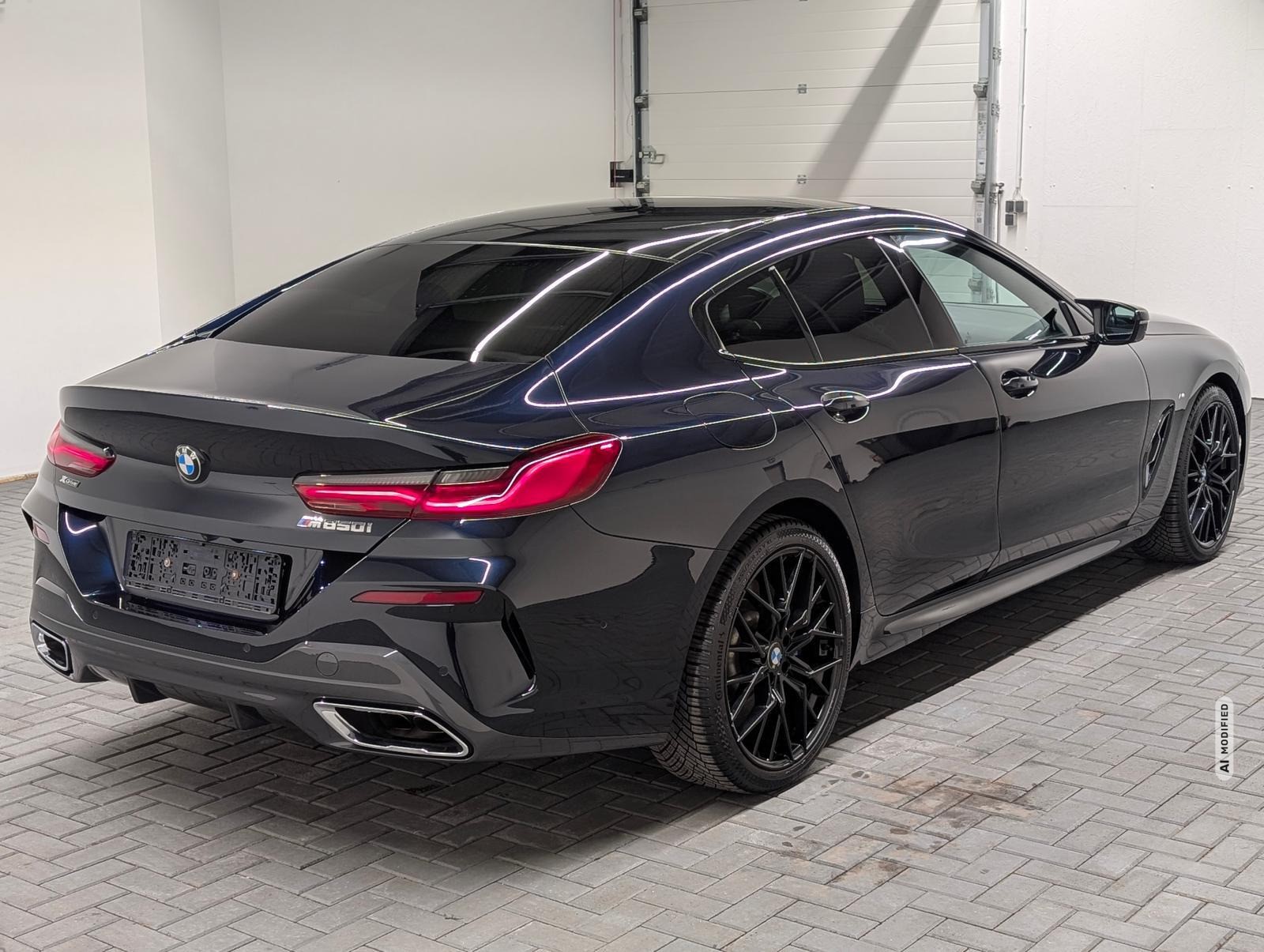 BMW M850 i xDrive Laser/Navi/Pano/H.-K./360°/HUD/20LM