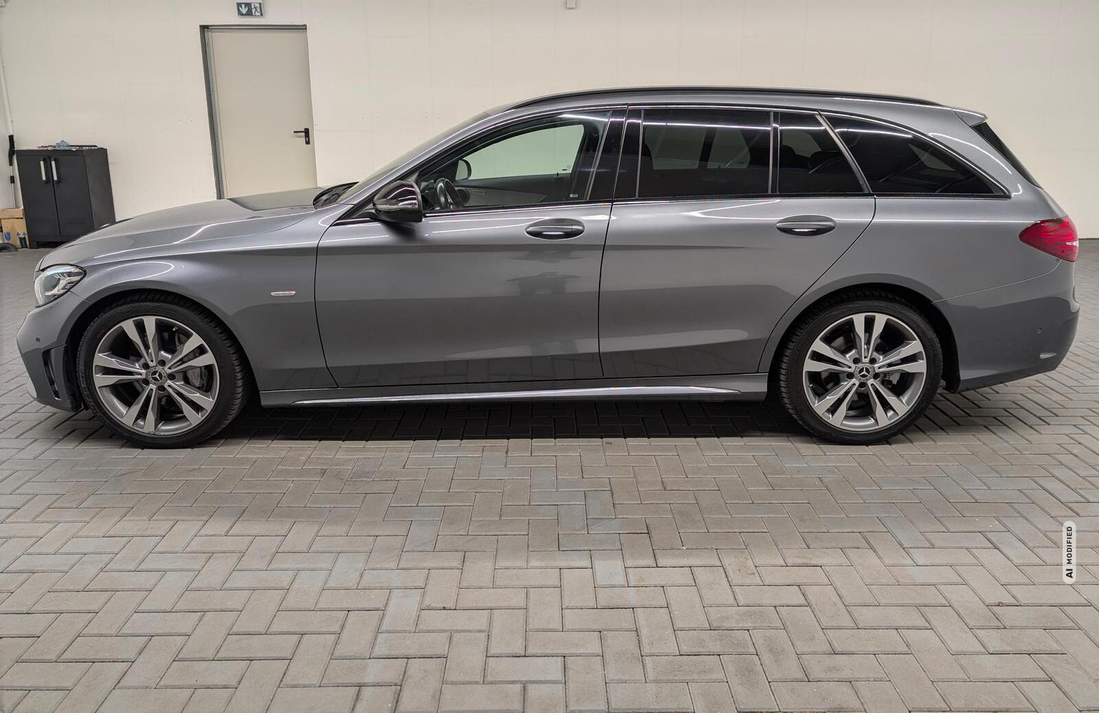 Mercedes-Benz C 220 d AMG-Line Night Edition LED/Navi/AHK/18-LM
