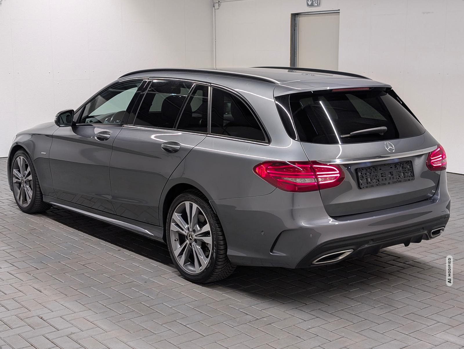 Mercedes-Benz C 220 d AMG-Line Night Edition LED/Navi/AHK/18-LM