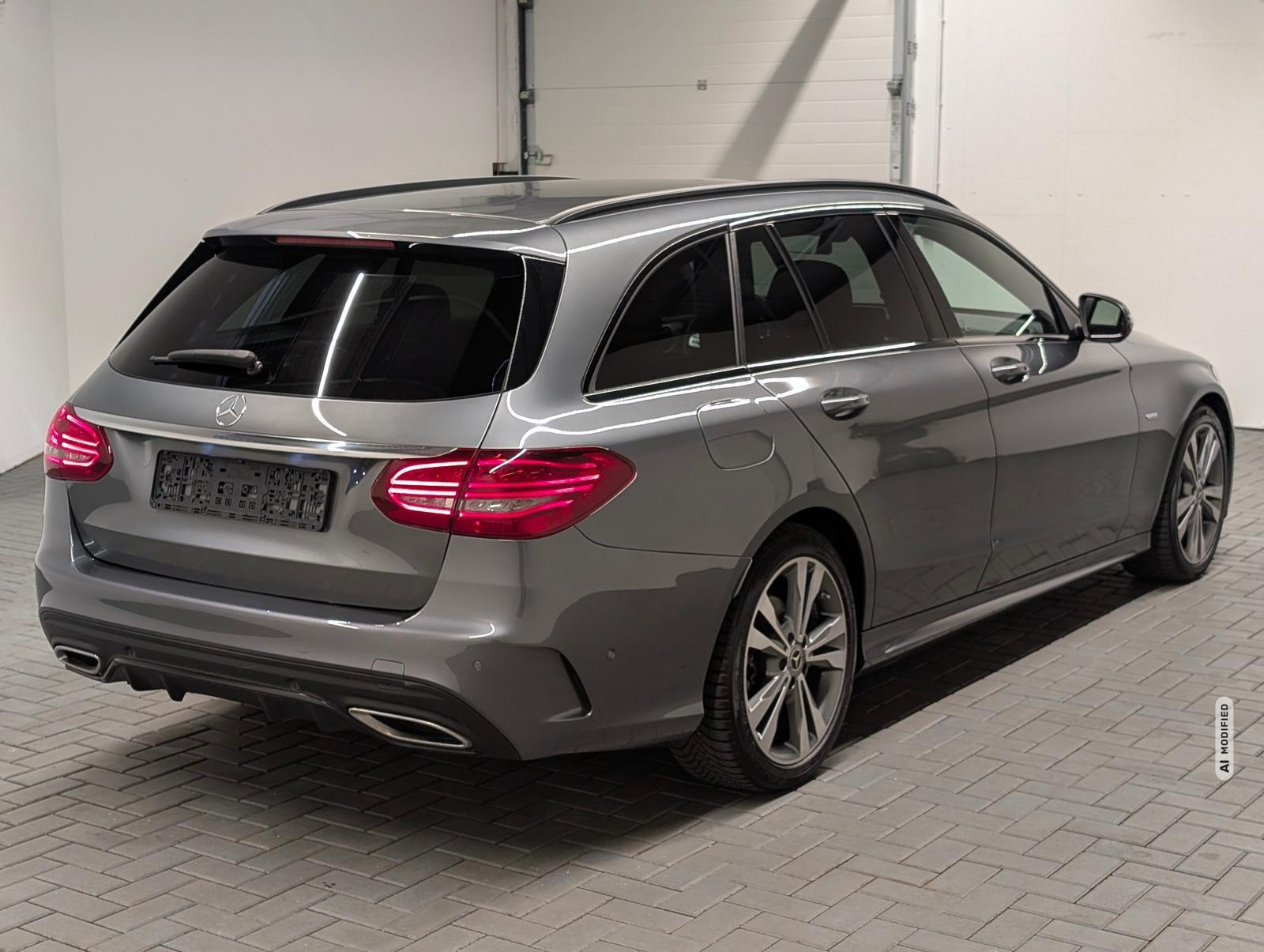 Mercedes-Benz C 220 d AMG-Line Night Edition LED/Navi/AHK/18-LM