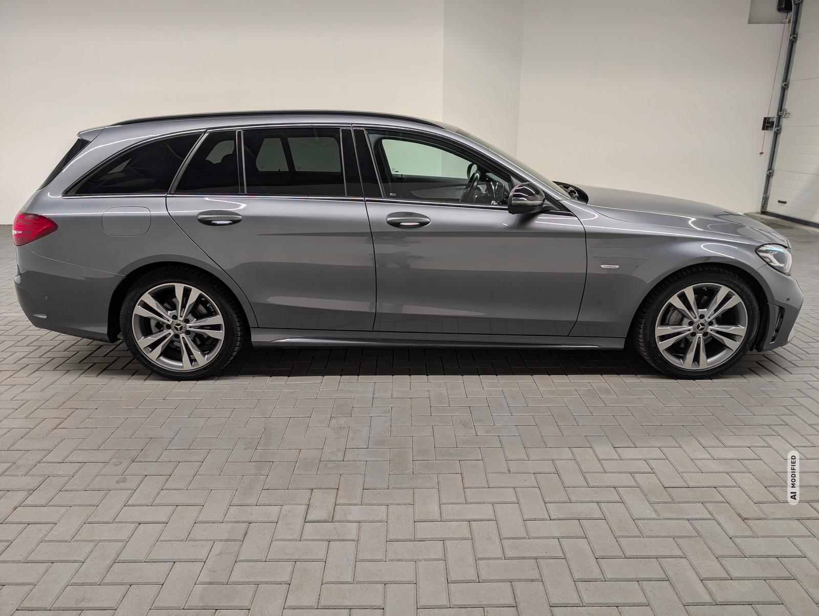 Mercedes-Benz C 220 d AMG-Line Night Edition LED/Navi/AHK/18-LM